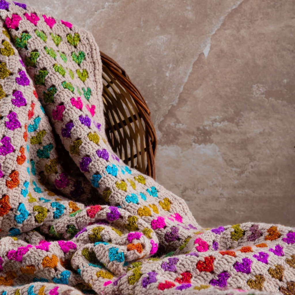 Heart Blanket - Crochet Pattern