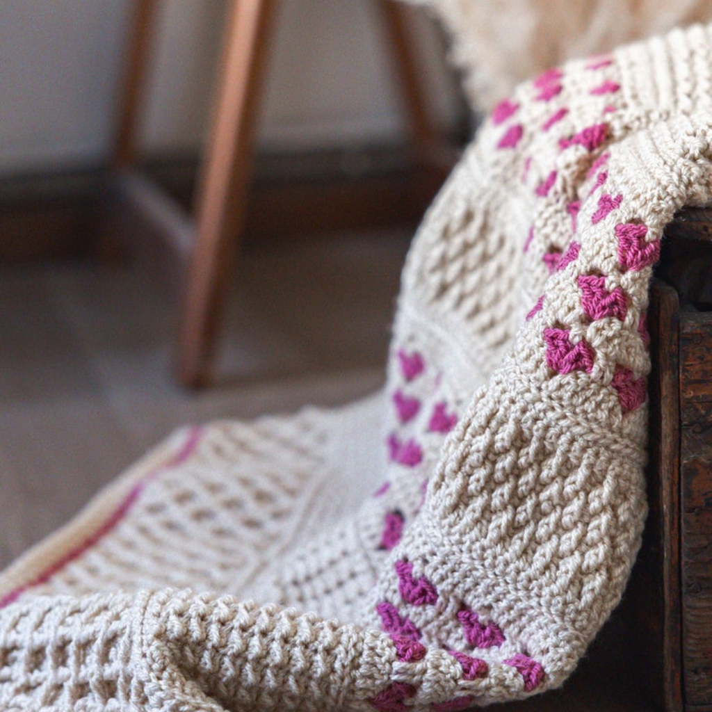 Heirloom Heart Blanket - Crochet Pattern