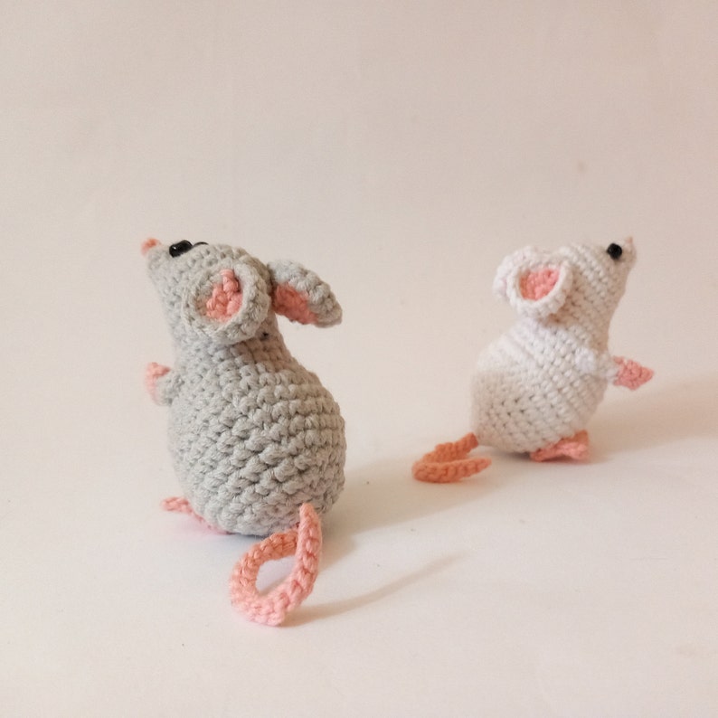 Small Mouse - Crochet Pattern