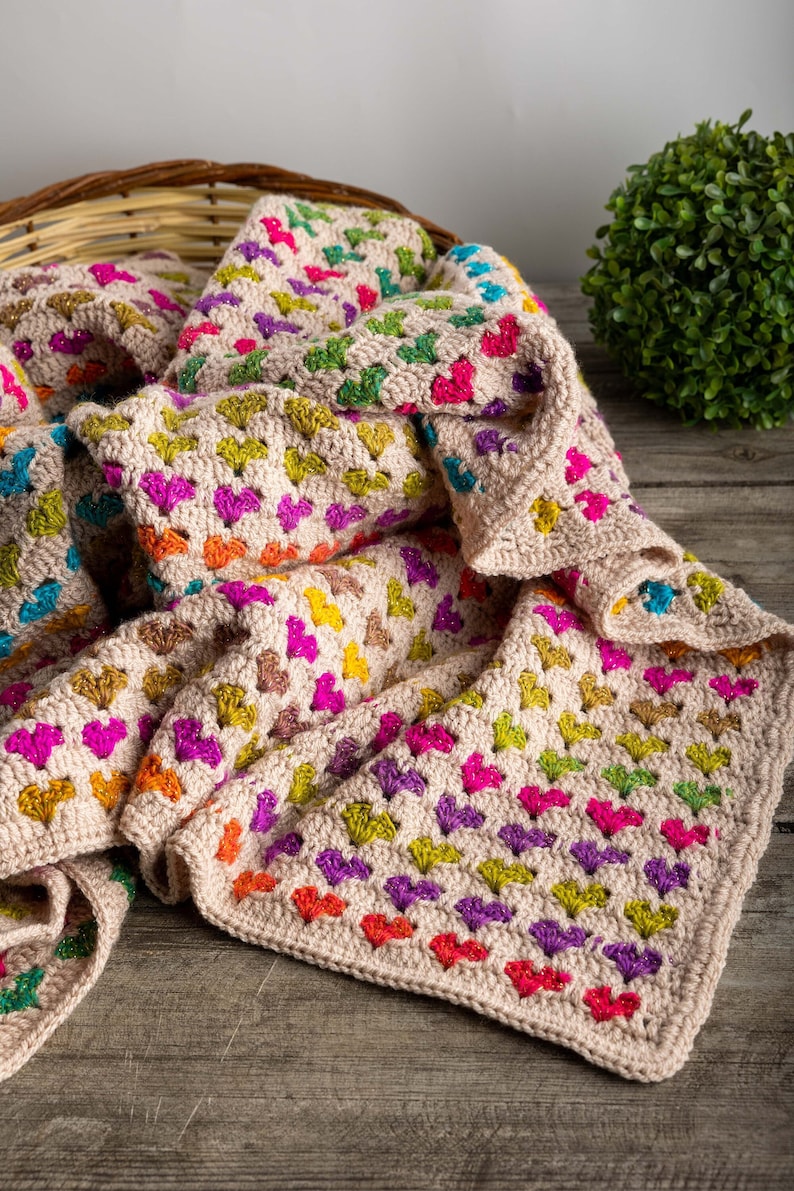 Heart Blanket - Crochet Pattern